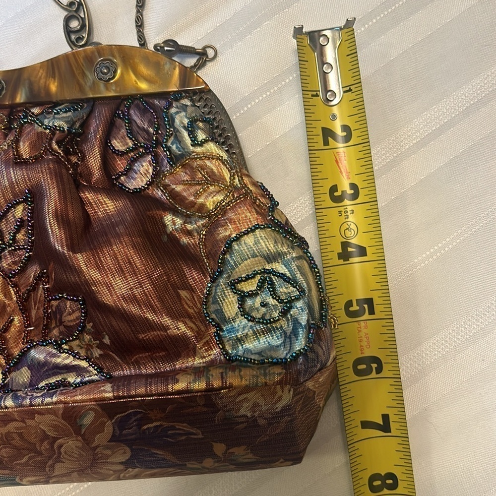 Sequined Shiny Evening Bag - Picture 11 of 11